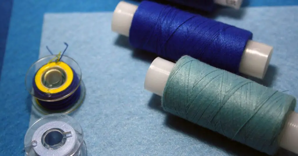 thread for sewing felt